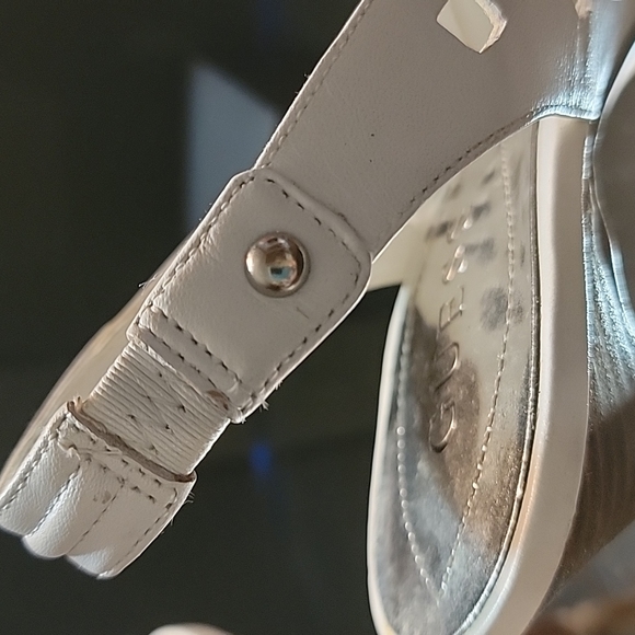 Guess shoes white leather w/ chrome buckles and studs , 8 - Picture 12 of 14